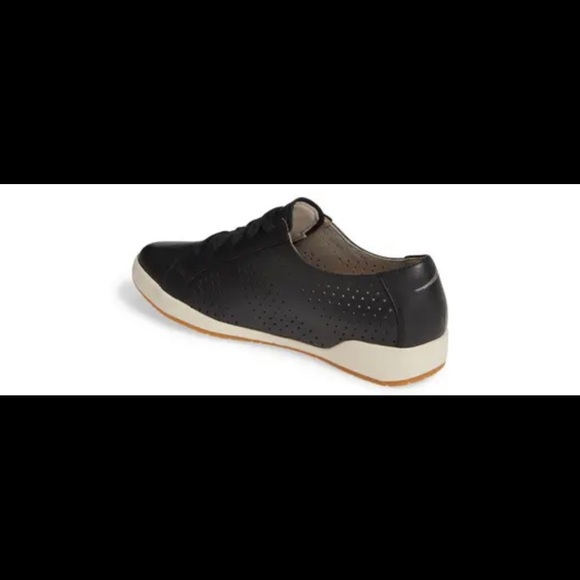 Dansko Orli Leather sneaker - Picture 2 of 11